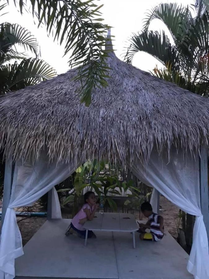Tinna Resort Ban Nong Mai Ngam ภายนอก รูปภาพ