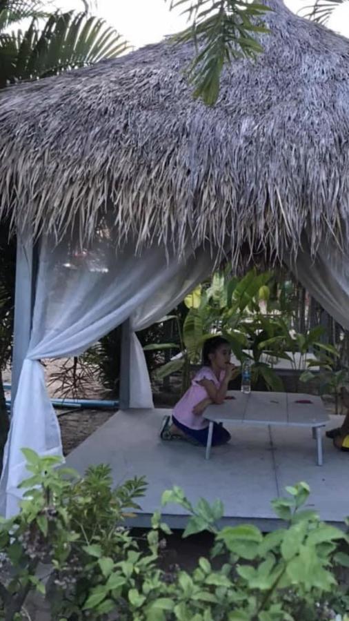 Tinna Resort Ban Nong Mai Ngam ภายนอก รูปภาพ